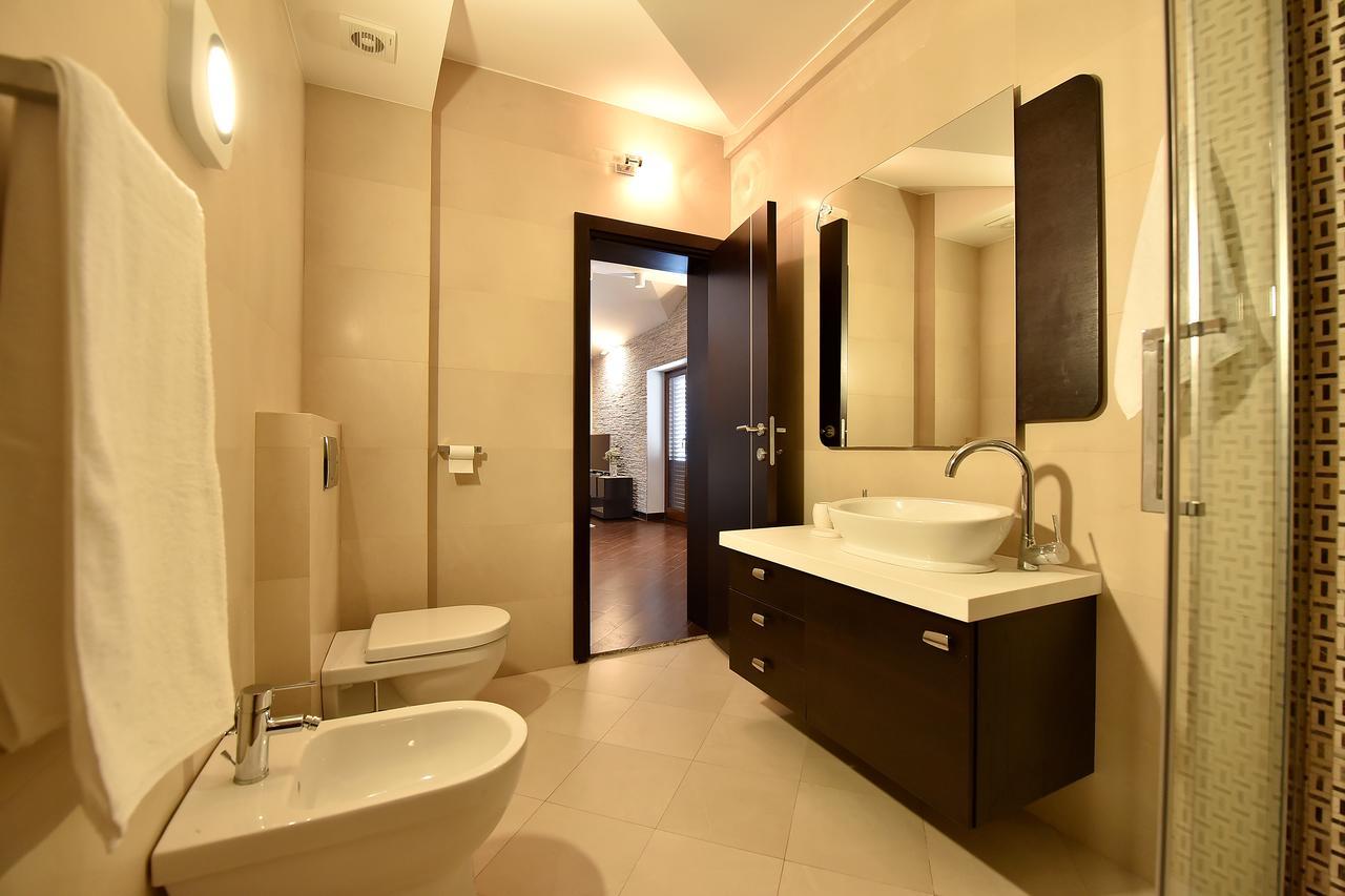 Apartamento Maniva Penthouse By The Sea Kotor Exterior foto